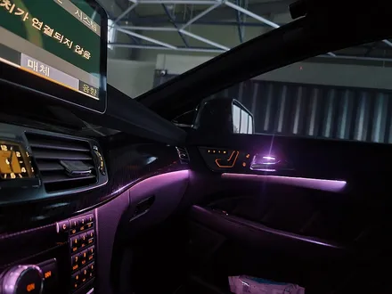 카오카오 > 벤츠 CLS 63amg -12색 엠비언트 확장 및 광량업