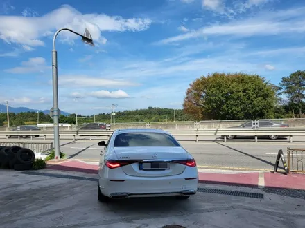 벤츠 W223 S350d 숏바디 - 액티브 엠비언트