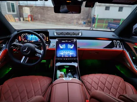 벤츠 S500 - 액티브 엠비언트로 화려하게~