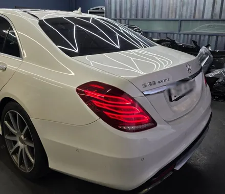 벤츠S63amg - 송풍구 엠비언트, 도어스팟