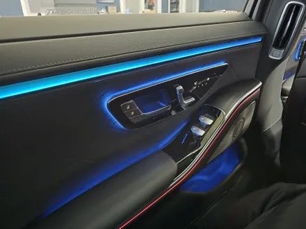 벤츠 s450 - 액티브 엠비언트 & 4D 부메스터 \