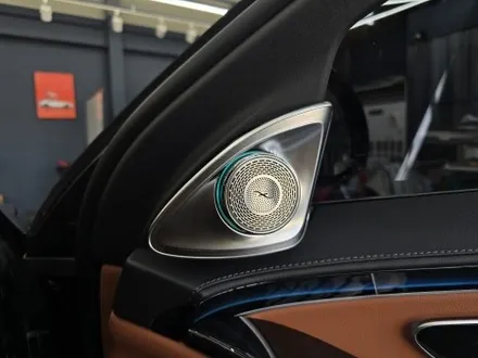 벤츠 S클래스 실내 튜닝 ] 벤츠 S500 - 액티브엠비언트 & 4D부메스터   \