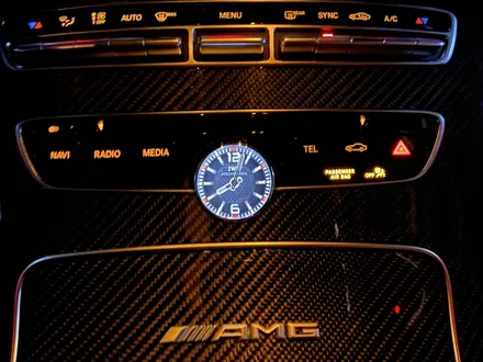 C63AMG 카브리올레 3색 64색으로 변경 및 송풍구엠비언트 교체!