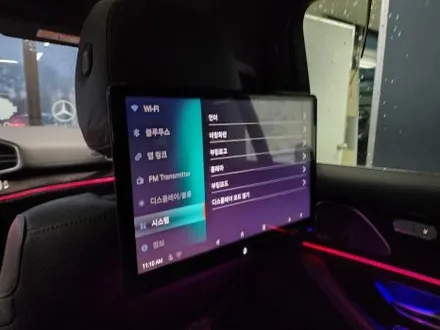 벤츠 Gle400d - 송풍구 & 부메스터 엠비언트 / 리어 모니터