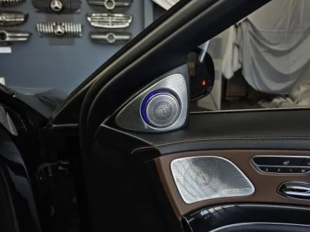 벤츠 s63amg - 송풍구 엠비언트(정품led) & 3D 부메스터