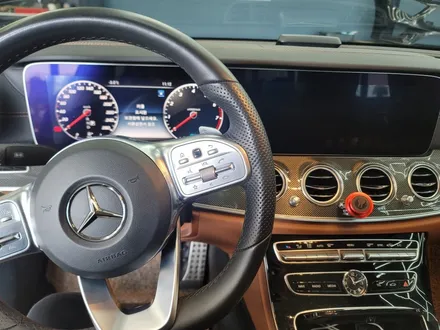 벤츠 E350 - 송풍구엠비언트 \