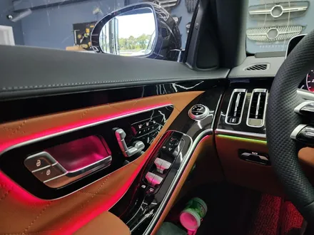 벤츠S500 - S클래스라면 액티브엠비언트는 절대 빠질 수 없죠 !!!