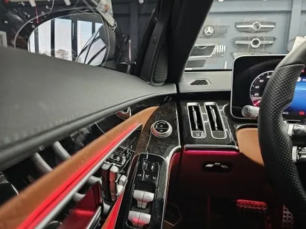 벤츠 S500 - 액티브 엠비언트 & 4D부메스터 패키지 시공