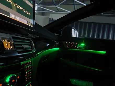 카오카오 > 벤츠 CLS 63amg -12색 엠비언트 확장 및 광량업
