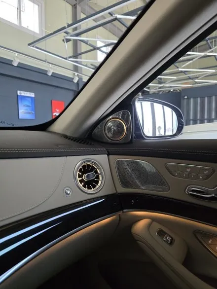 벤츠 w222 s560 - 송풍구 엠비언트, 3D 부메스터  \