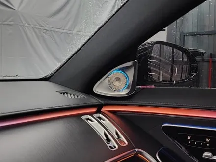 벤츠 S450 - 액티브 엠비언트 & 4d 부메스터 패키지   \