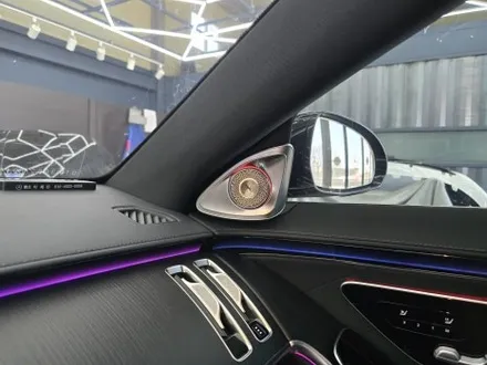 벤츠 s450 - 액티브 엠비언트 & 4D 부메스터 \