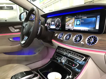 [ BENZ E300 ] 전주 벤츠 E클래스 EX 송풍구 엠비언트 하이클라스 국산 부메스터 전동스피커 교체!