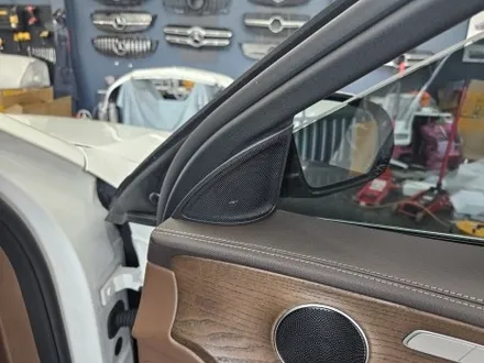 벤츠 E220d - \