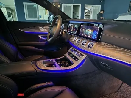 벤츠 E350 - 송풍구엠비언트 & 3d부메스터  \