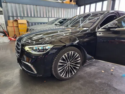 벤츠 S400 - 역시 액티브 엠비언트 & 4D 부메스터를 시공해야 S클래스지  !!!