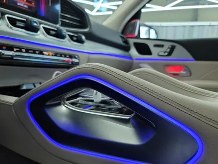 벤츠 GLE300d 부메스터 & 순정엠비언트