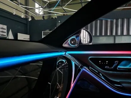 벤츠 S500 - 액티브엠비언트 & 4d부메스터 & 천장 부메스터엠비언트 3종  \