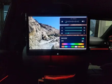 벤츠 Gle400d - 송풍구 & 부메스터 엠비언트 / 리어 모니터