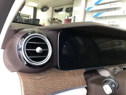[ BENZ E300 ] 전주 벤츠 E클래스 EX 송풍구 엠비언트 하이클라스 국산 부메스터 전동스피커 교체!