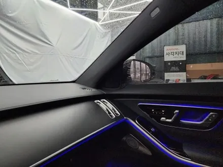 벤츠 S450 - 액티브 엠비언트 & 4d 부메스터 패키지   \