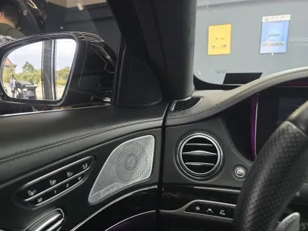 벤츠S63amg - 송풍구 엠비언트 & 3d부메스터( 하이클라스 )