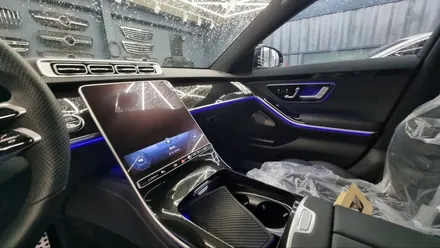 벤츠W223 S500 - 액티브 엠비언트 \