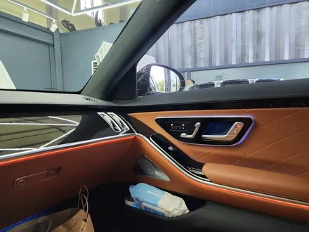 벤츠S500 - S클래스라면 액티브엠비언트는 절대 빠질 수 없죠 !!!