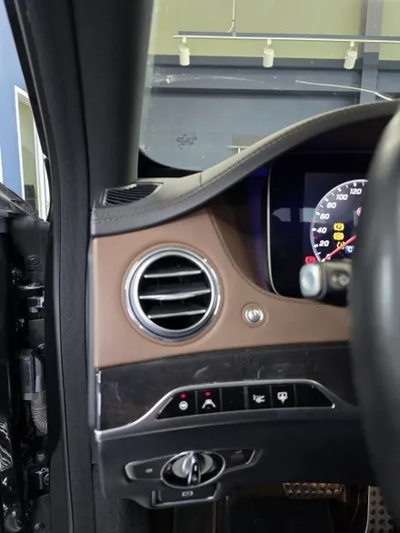 벤츠 S400D - 송풍구 엠비언트