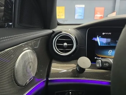 벤츠 e53amg - 송풍구, 미드레인지, 계기판 상단 엠비언트