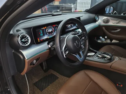 벤츠E250 - 와이드콕핏, 팬2 ,감성마력 AMG 프로그래밍까지 그리고 송풍구 엠비언트