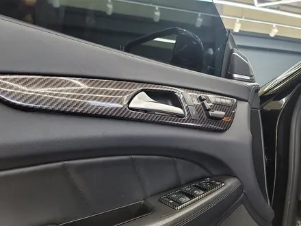 카오카오 > 벤츠 CLS 63amg -12색 엠비언트 확장 및 광량업