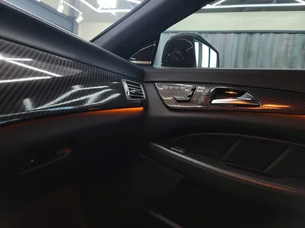 카오카오 > 벤츠 CLS 63amg -12색 엠비언트 확장 및 광량업