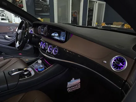 벤츠 S400D - 송풍구 엠비언트