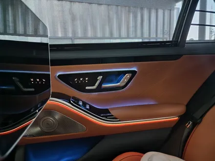 벤츠S500 - S클래스라면 액티브엠비언트는 절대 빠질 수 없죠 !!!