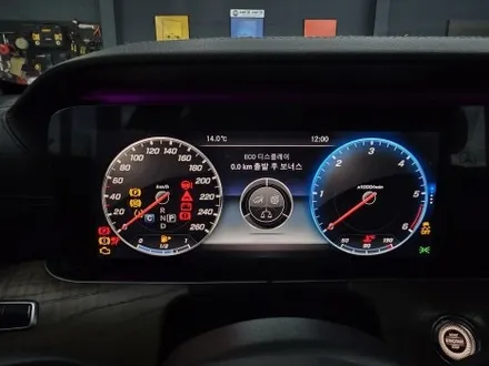 광주벤츠튜닝샵]  벤츠 e220d - 와이드콕 핏, 송풍구 엠비언트 \
