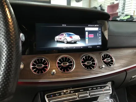 W213 17년 E클래스 E220D 송풍구 엠비언트 3D 부메스터 시공