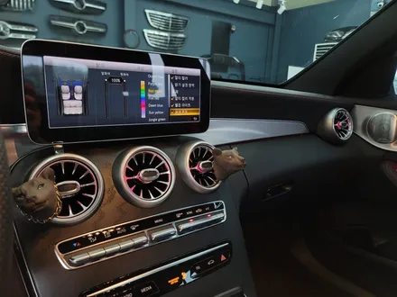 벤츠C43amg - 송풍구 & 데쉬보드 엠비언트 / 멀티컬러 코딩 활성화