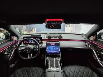 벤츠 24y\' s450d - 액티브 엠비언트 & 4D 부메스터 패키지