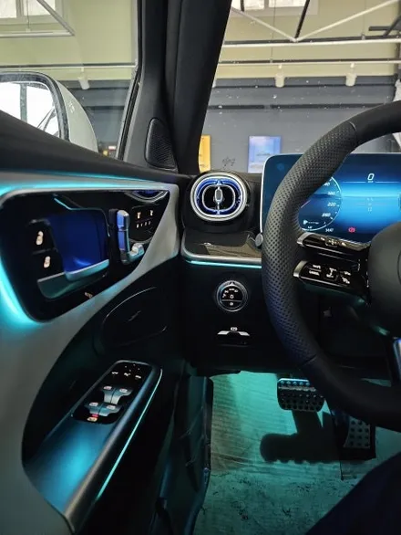 벤츠 W206 c300 - \
