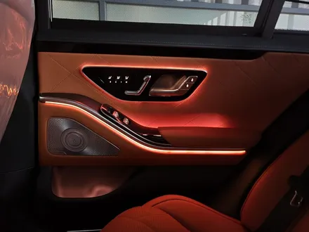 벤츠 w223 S400d - 신차출고, 액티브엠비언트 & 4D 부메스터