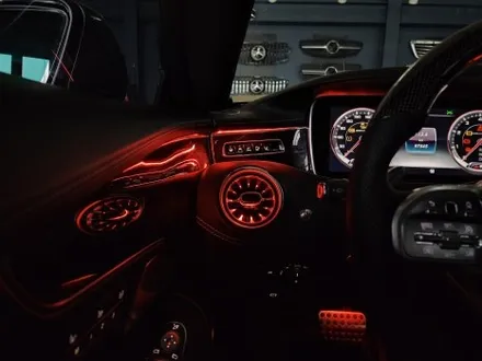 벤츠 S63amg 쿠페 - 엠비언트 64색 확장 및 광량업 / 송풍구엠비언트 / Amg 카본핸들