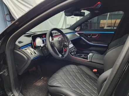 벤츠 S450 - 액티브 엠비언트 & 4d 부메스터 패키지   \