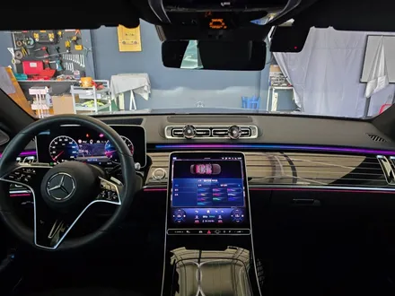 벤츠 w223 s450 - 애프터 액티브엠비언트, 천장 부메스터 /  정품 피아노 락커트림 \