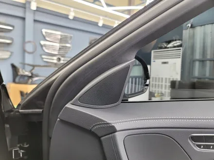 벤츠 후기형 S350d - 송풍구 엠비언트, 3D 부메스터, 미드레인지 커버