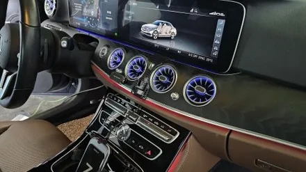 벤츠 E300 - 송풍구 엠비언트 & 3D부메스터