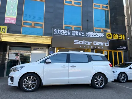 병점썬팅. 올뉴 카니발. 솔라가드 퀀텀. 반사필름 재시공. / 경기 화성
