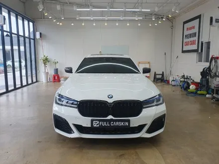 BMW G30 5시리즈 사틴블랙 전체랩핑/유광블랙 루프스킨 / 시흥, 안산, 군포, 안양