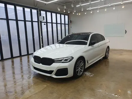 고광택 랩핑이 인기있는 이유! BMW G30 5시리즈 PET 고광택 시흥 랩핑 리퀴드 메탈릭 건 그레이 / 시흥, 안산, 군포, 안양