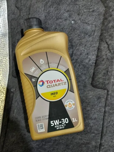 <시흥유리막코팅 풀카스킨>벤츠cls450 사틴블랙 랩핑차 발수코팅,유리막코팅 / 시흥, 안산, 군포, 안양